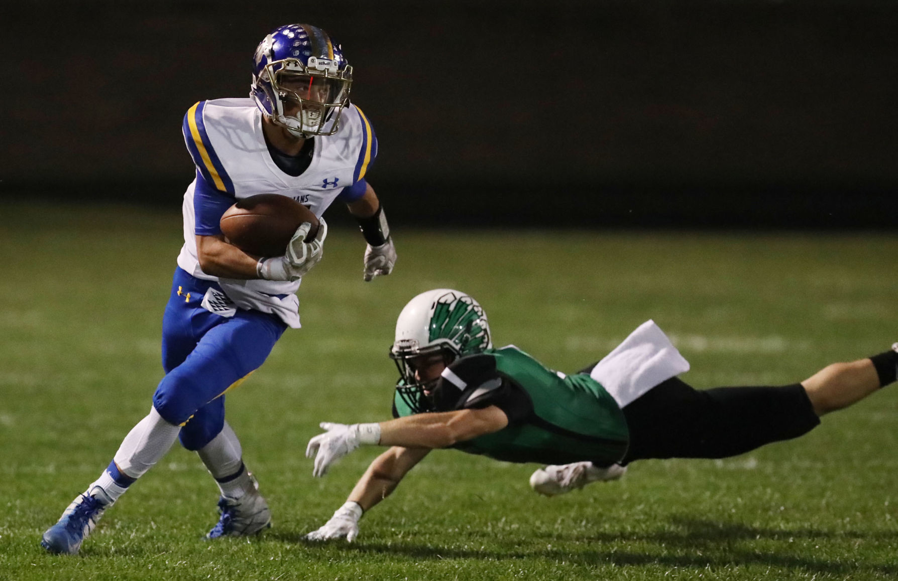 Maroa Forsyth vs Athens football 21 10.5.18.jpg